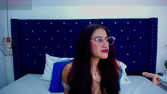 miss aris online show from 11.10.25