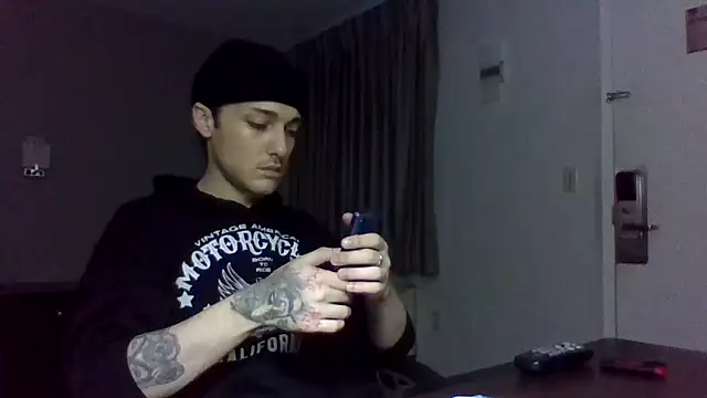 Snapshot of Jbenz420 chatting on 03.11.26 Jbenz420 online show from 03.11.26