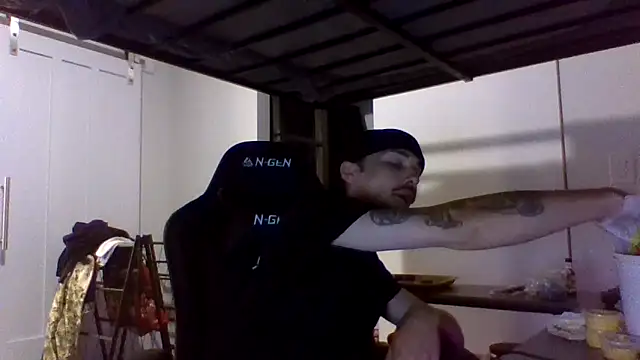 Snapshot of Jbenz420 chatting on 06.22.26 Jbenz420 online show from 06.22.26