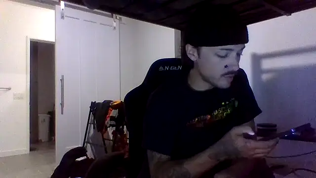 Snapshot of Jbenz420 chatting on 07.05.26 Jbenz420 online show from 07.05.26