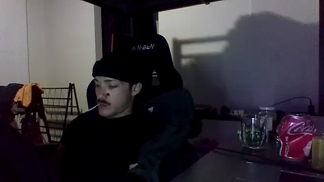 Snapshot of Jbenz420 chatting on 07.06.26 Jbenz420 online show from 07.06.26