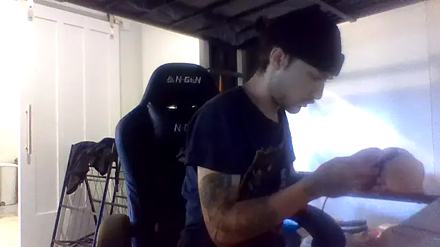 Snapshot of Jbenz420 chatting on 07.14.26 Jbenz420 online show from 07.14.26