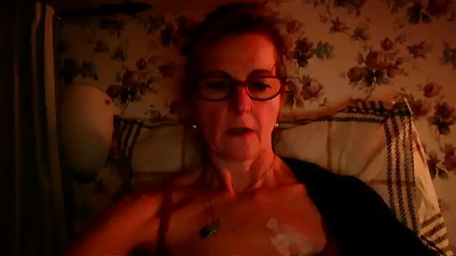 Snapshot of Valinella chatting on 01.31.26 Valinella online show from 01.31.26