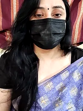 Snapshot of Monica_cams chatting on 09.11.25 Monica cams online show from 09.11.25