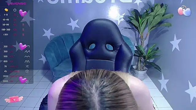 Snapshot of Candy_kush_t chatting on 09.16.25 Candy kush t online show from 09.16.25