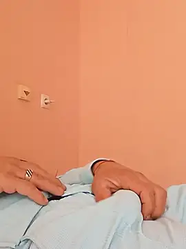 Gunai78 online show from 04.15.26