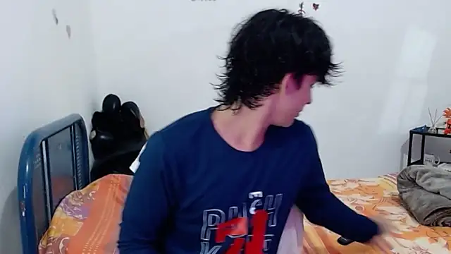 Snapshot of big_lunatic chatting on 09.20.25 big lunatic online show from 09.20.25