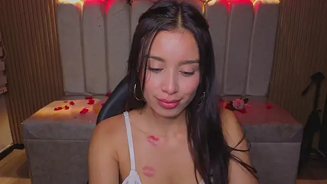  Mia Evans 1 online show from 02.14.26