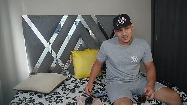 massimo vidal  online show from 09.24.25