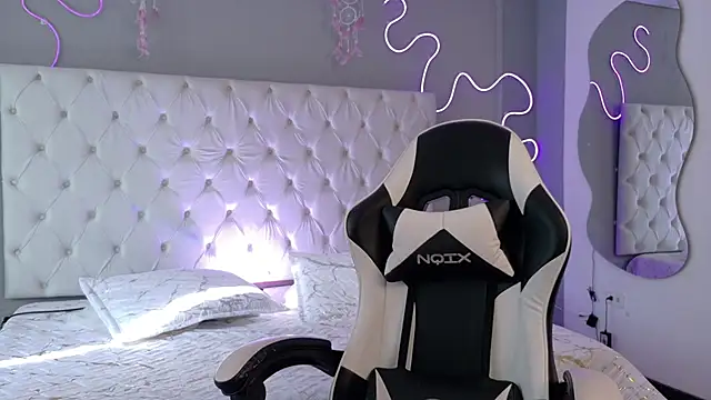 Emma visconti online show from 11.30.25