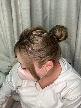 Chua-chan online show from 10.07.25