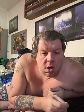 Stephanie1984 online show from 12.14.25