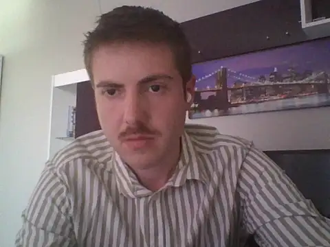 Snapshot of leaolad95 chatting on 04.14.26 leaolad95 online show from 04.14.26