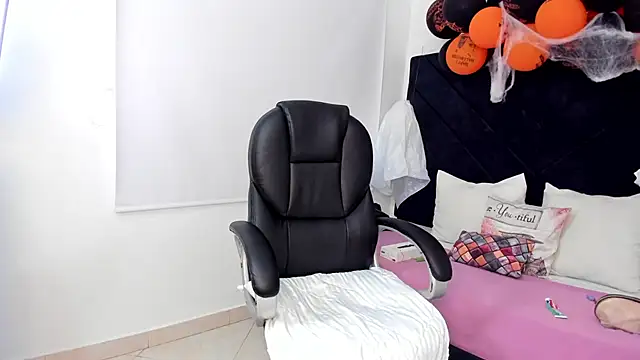 kate lua online show from 10.23.25