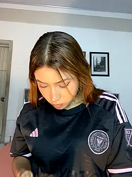 Snapshot of RedVelvet_Dream chatting on 09.19.25 RedVelvet Dream online show from 09.19.25