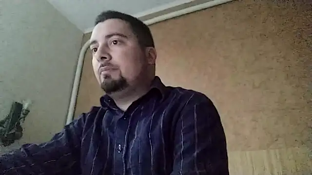 Snapshot of Joseph1Arnold chatting on 09.28.25 Joseph1Arnold online show from 09.28.25