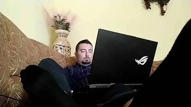 Snapshot of Joseph1Arnold chatting on 10.01.25 Joseph1Arnold online show from 10.01.25