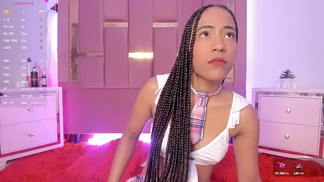 Snapshot of AikoSnow chatting on 09.20.25 AikoSnow online show from 09.20.25