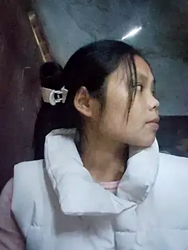 omiu-baby online show from 11.28.25