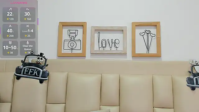 Snapshot of EbonyLudovica chatting on 11.01.25 EbonyLudovica online show from 11.01.25