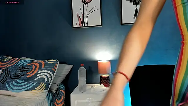 Grettel w online show from 10.14.25