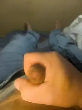 Normalludo0202 online show from 10.19.25