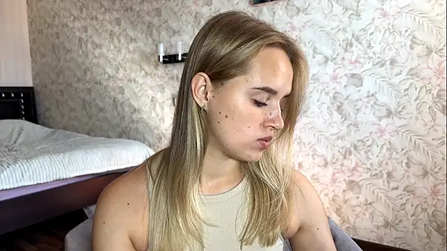 ElisabetLorney online show from 09.09.25