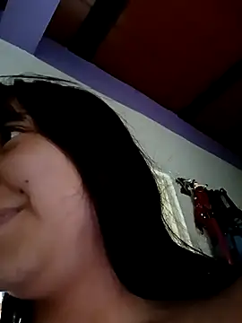 Zulema R1 online show from 04.17.26