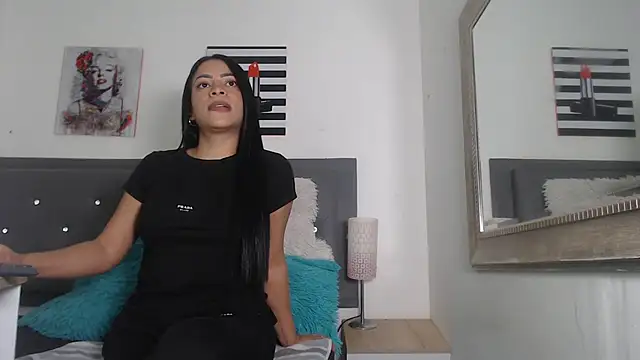 Snapshot of madison__love_ chatting on 09.30.25 madison love online show from 09.30.25