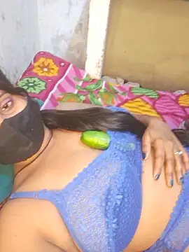 Snapshot of Minu_love chatting on 02.21.26 Minu love online show from 02.21.26