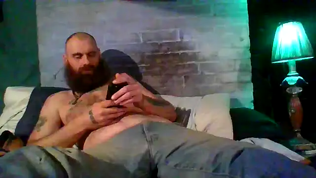 Snapshot of Cowboy815 chatting on 09.29.25 Cowboy815 online show from 09.29.25