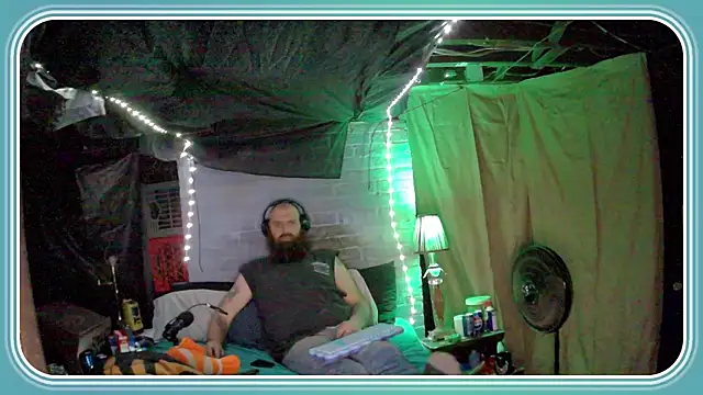 Snapshot of Cowboy815 chatting on 11.18.25 Cowboy815 online show from 11.18.25