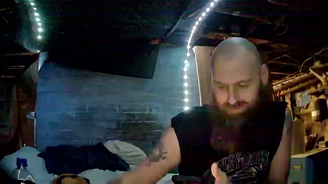 Snapshot of Cowboy815 chatting on 01.10.26 Cowboy815 online show from 01.10.26