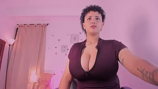 LiaaMoretzz online show from 03.13.26