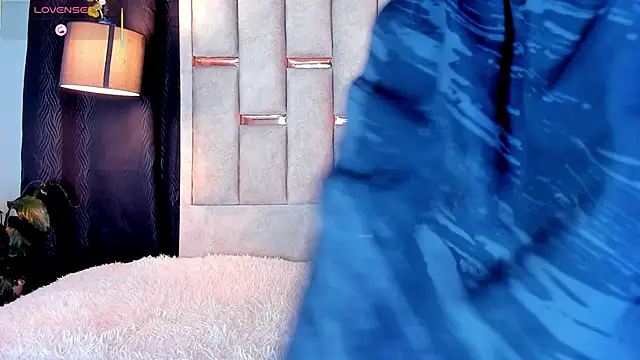 Snapshot of oliver_mr_ chatting on 09.30.25 oliver mr online show from 09.30.25