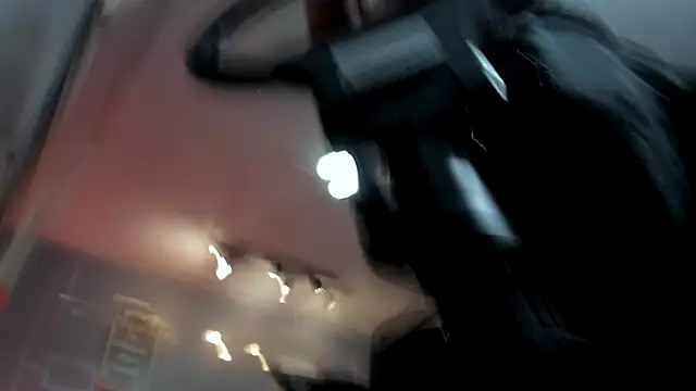 Snapshot of oliver_mr_ chatting on 10.28.25 oliver mr online show from 10.28.25