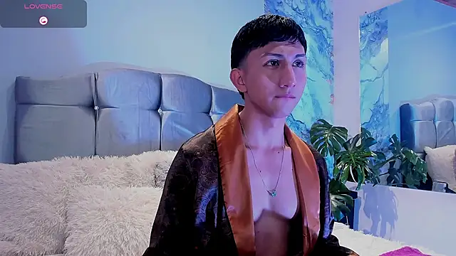 Snapshot of oliver_mr_ chatting on 02.27.26 oliver mr online show from 02.27.26