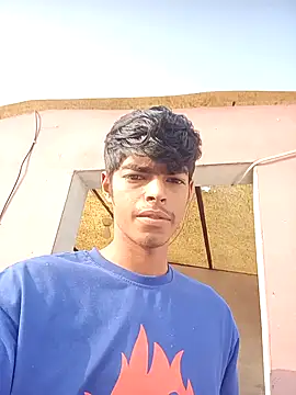 Snapshot of monster_33 chatting on 11.22.25 monster 33 online show from 11.22.25