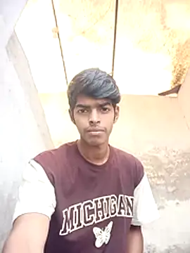 Snapshot of monster_33 chatting on 11.23.25 monster 33 online show from 11.23.25