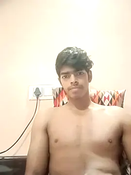 Snapshot of monster_33 chatting on 12.02.25 monster 33 online show from 12.02.25