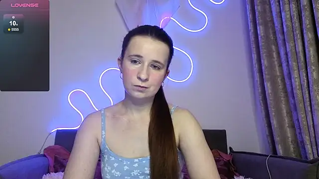  Linett  online show from 11.05.25