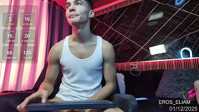 Snapshot of eroseliam chatting on 12.01.25 eroseliam online show from 12.01.25