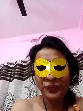 Snapshot of Gullapi chatting on 02.14.26 Gullapi online show from 02.14.26