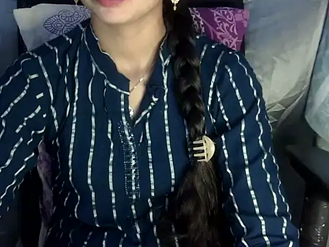 Snapshot of Rahat_S chatting on 05.27.26 Rahat S online show from 05.27.26