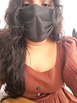 Snapshot of BeautyGirl_sara chatting on 09.22.25 BeautyGirl sara online show from 09.22.25