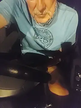 Snapshot of slaveman4you chatting on 06.23.26 slaveman4you online show from 06.23.26