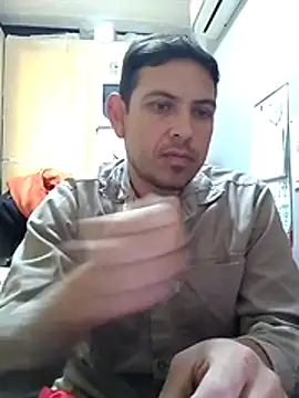 Snapshot of Az-09Ga chatting on 05.02.26 Az-09Ga online show from 05.02.26