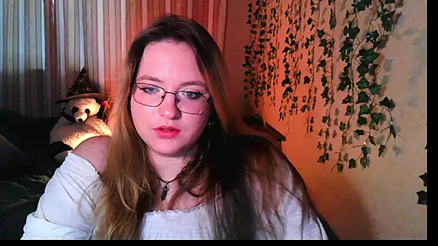 ZayaRush online show from 10.16.25