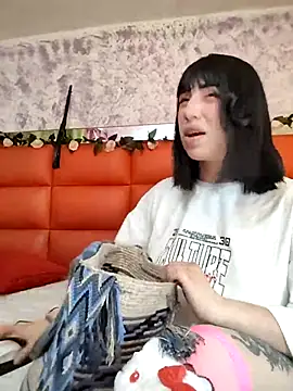 Kitty Melodi online show from 09.10.25