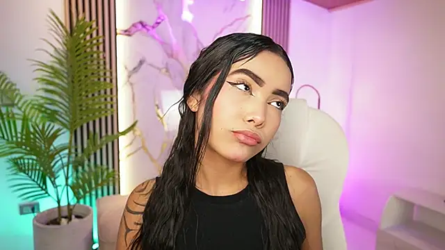 GiaNovak online show from 11.19.25